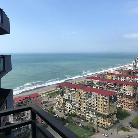 Nbg Towers 2 Appartaments Μπατούμι Εξωτερικό φωτογραφία