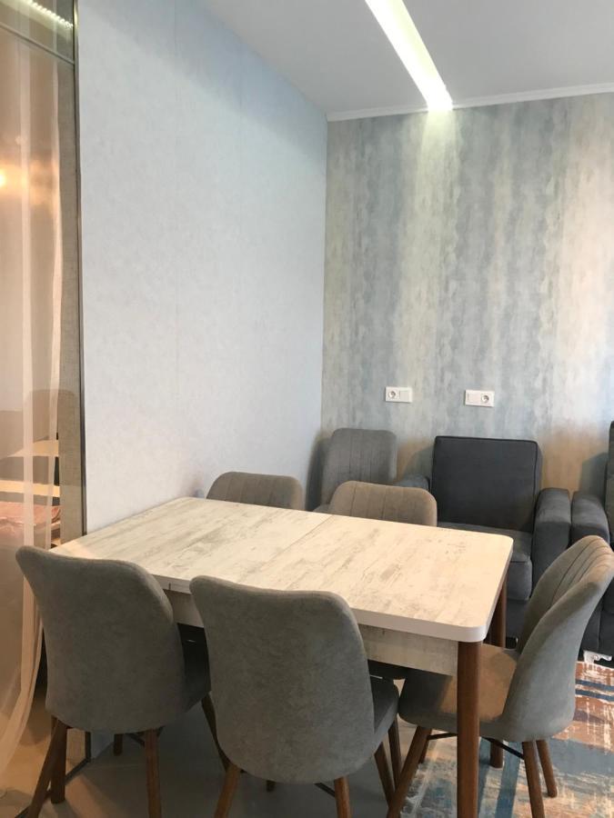 Nbg Towers 2 Appartaments Μπατούμι Εξωτερικό φωτογραφία